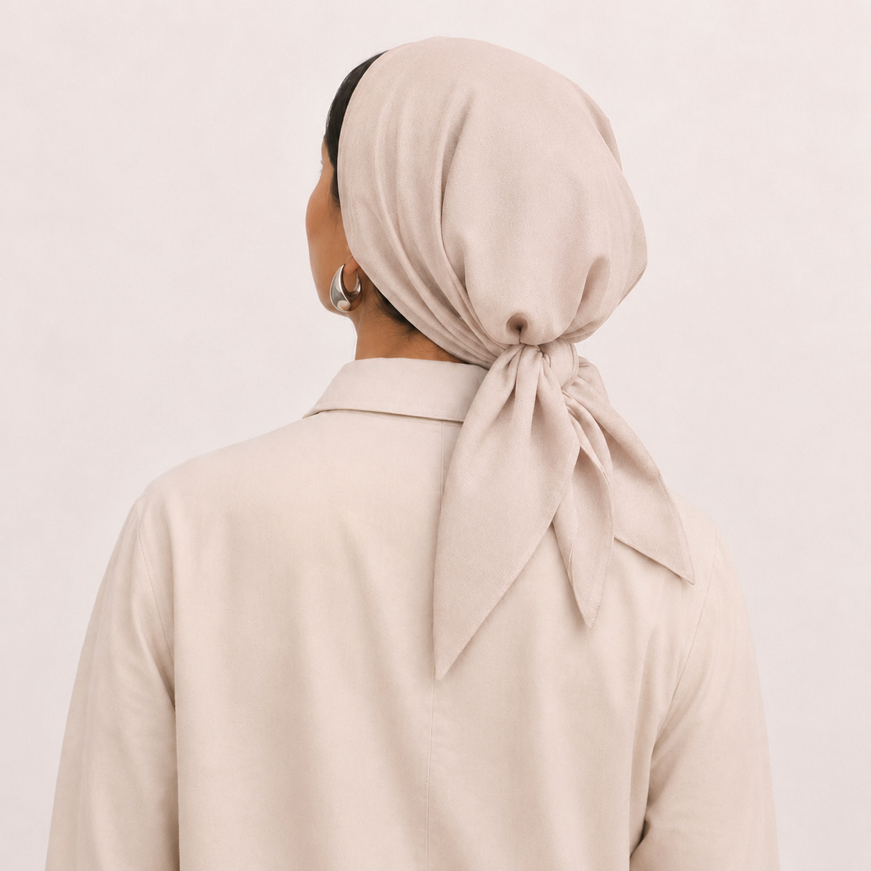 BLUSH BEIGE SCARF 75