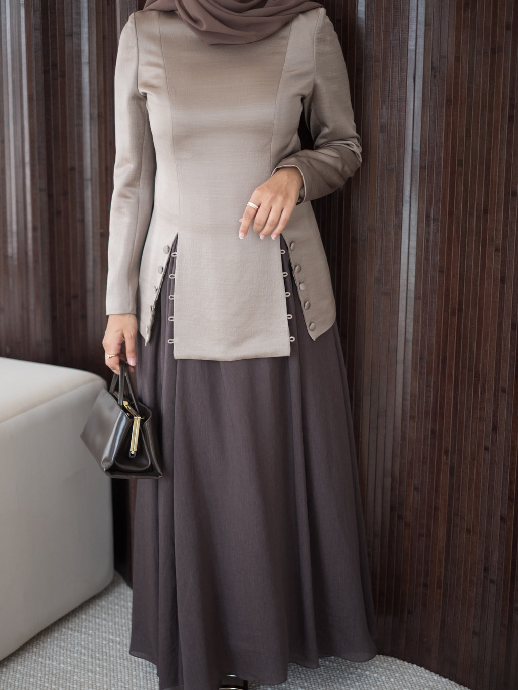 The Sculpted Top in Mushroom