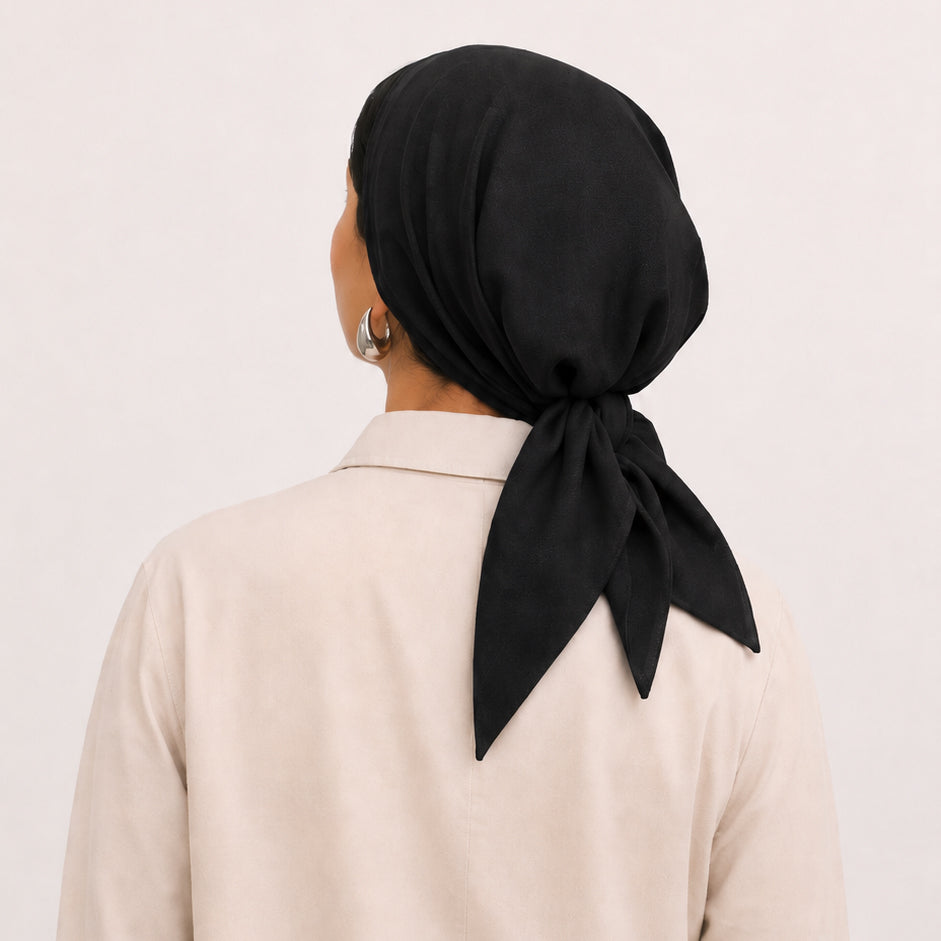 BLACK SCARF 75